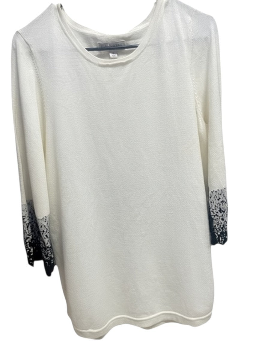 KIM ROGERS Lightweight Knit Pullover Sweater