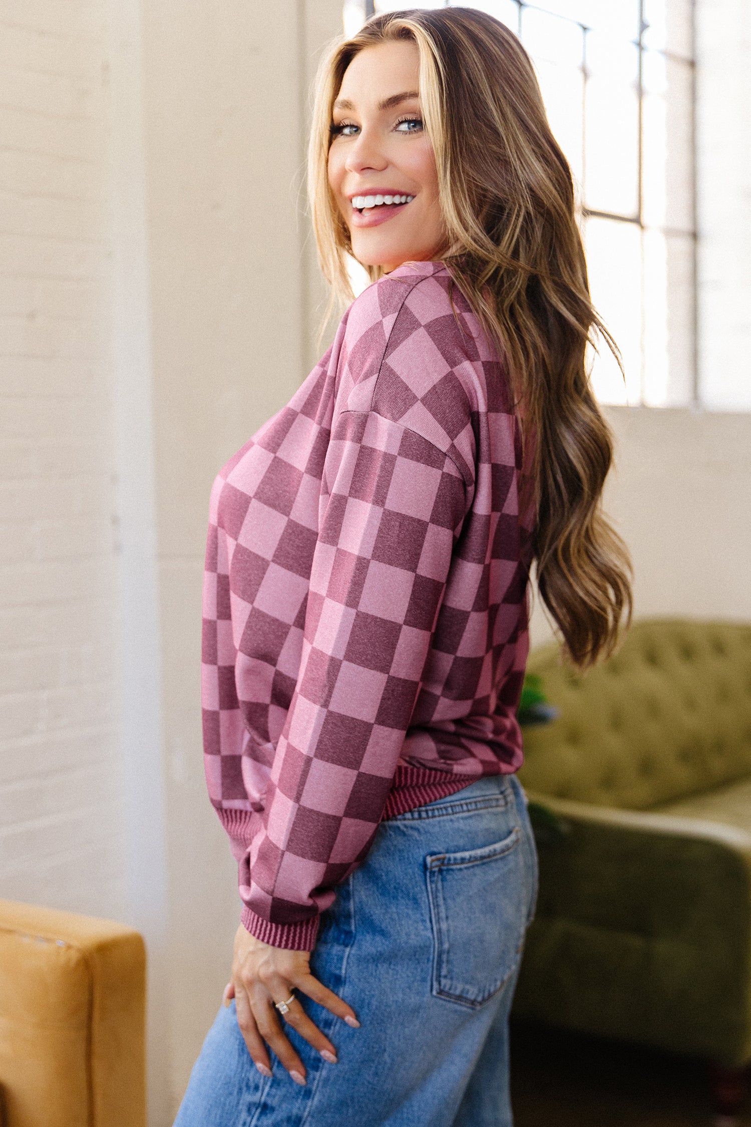 Ribbed Trim Checkered Print LS Pullover Top