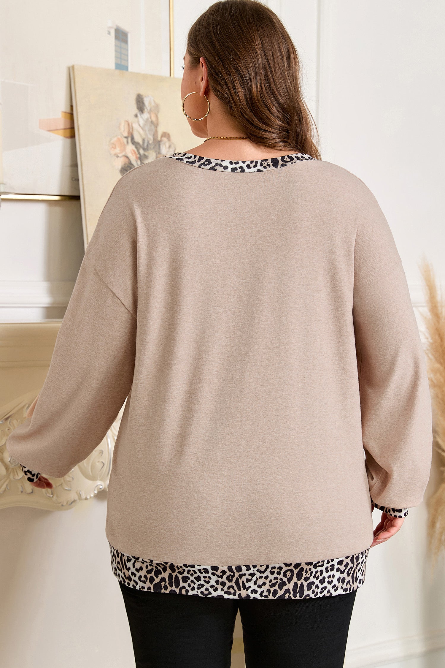 Leopard Patchwork V Neck Long Sleeve Plus Size Top