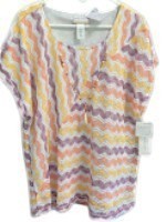 Somethinguluv3 Alfred Dunner short sleeve tunic top in a yellow, orange, and purple wavy chevron knit pattern.